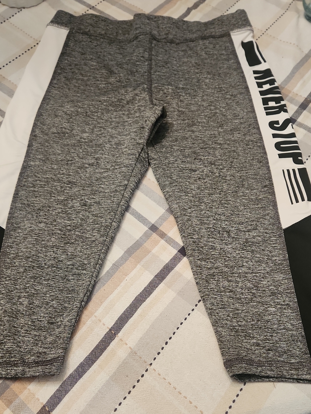 just be Heather Gray Capri Leggings with White Side Panels and Black Accent